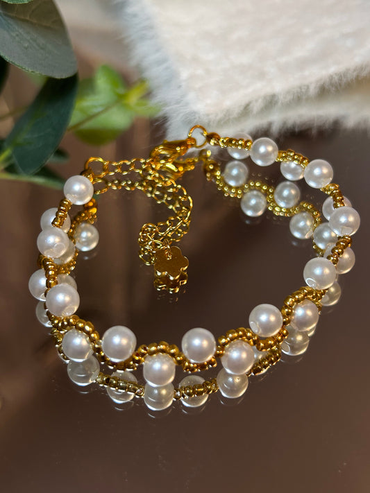 Pearly Swirl Bracelet